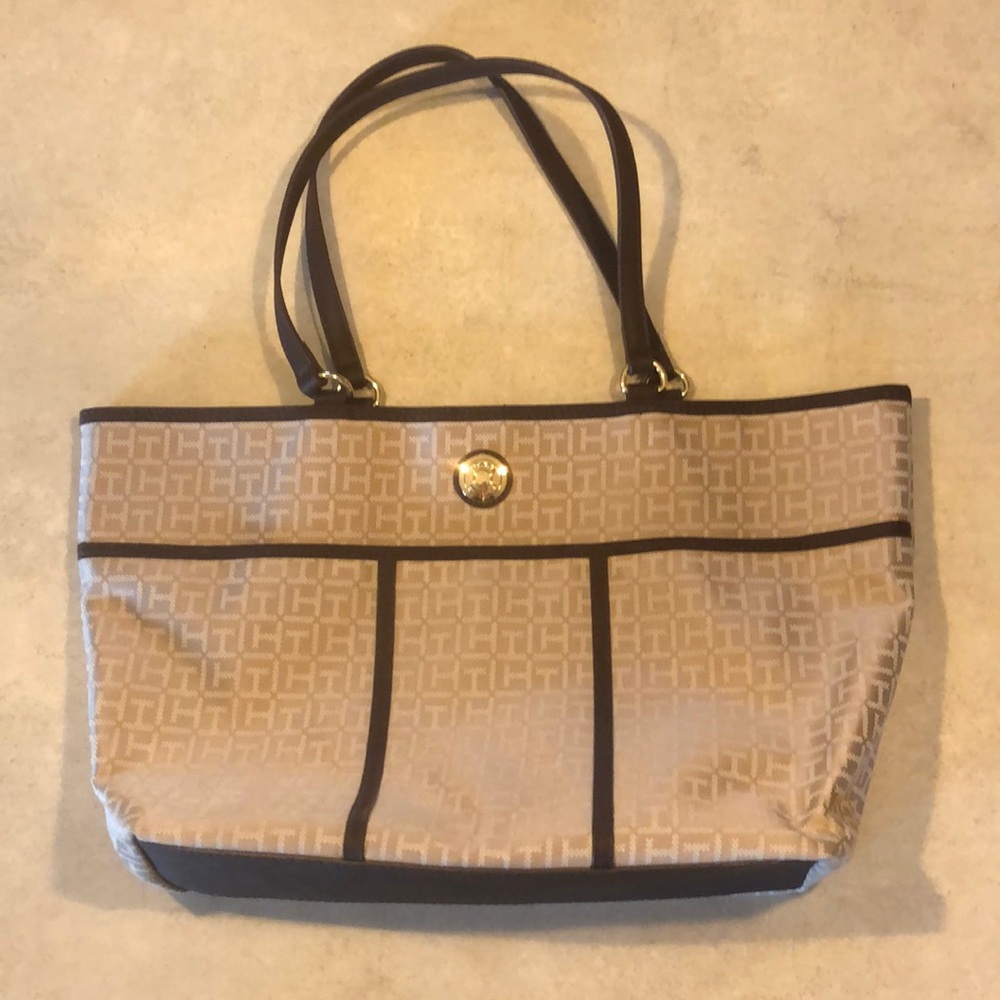 Tommy Hilfiger purse